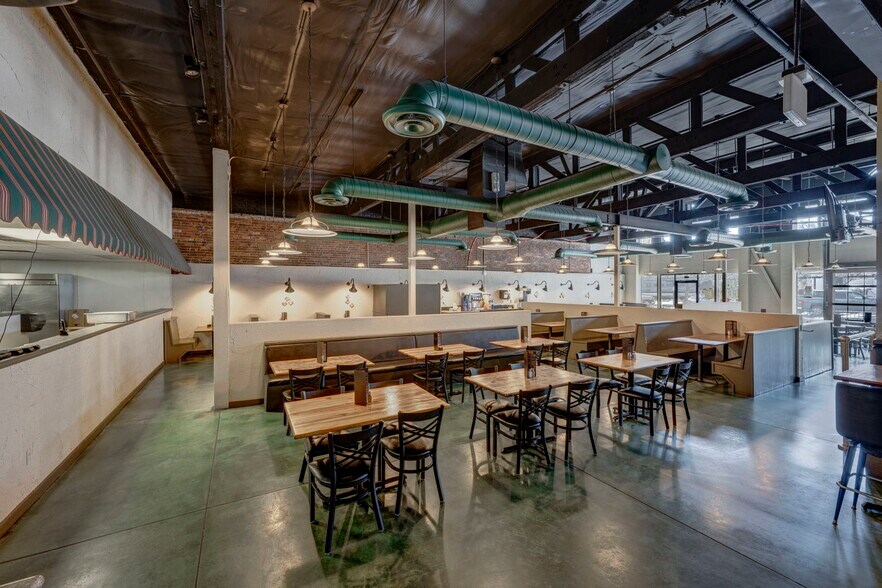 More Photos Of 922-926 Victorian Ave, Sparks General Retail For Sale