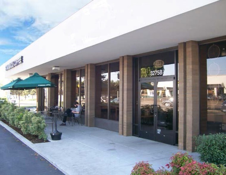 More Photos Of 3275 NW 29th Ave, Portland Freestanding For Lease