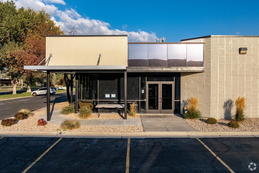 More Photos Of 1105-1141 W 2400 S, Salt Lake City Office For Lease