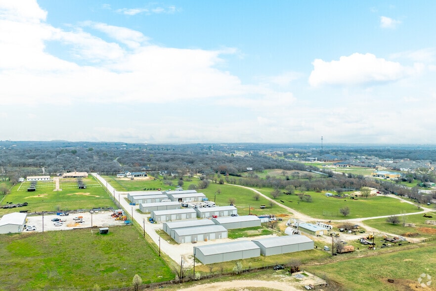 More Photos Of 979 Stonecrest Rd, Argyle Unknown For Sale