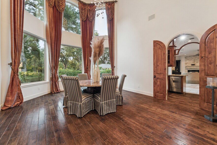 More Photos Of 16218 Barklea Rd, Cypress Land For Sale