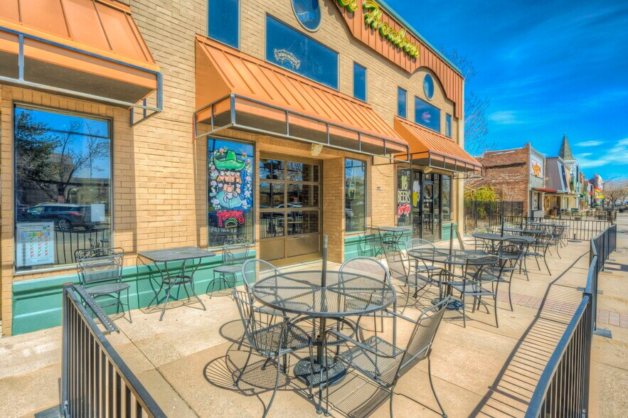 More Photos Of 922-926 Victorian Ave, Sparks General Retail For Sale