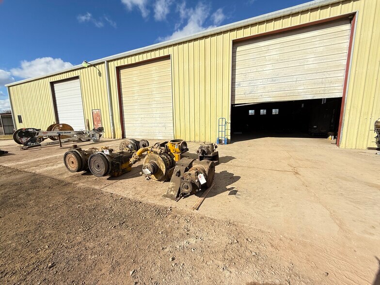 More Photos Of 12525 Old Highway 99, Seminole Warehouse For Sale