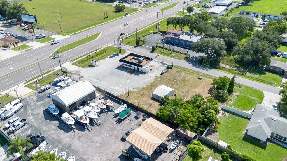 More Photos Of 9710 E Colonial Dr, Orlando Fast Food For Sale