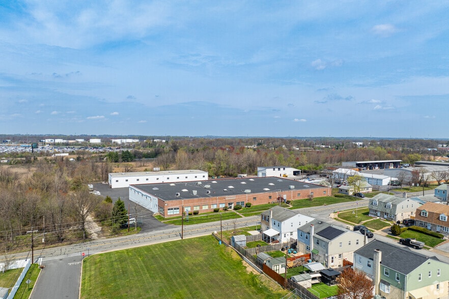 More Photos Of 950 Township Line Rd, Marcus Hook Industrial For Sale