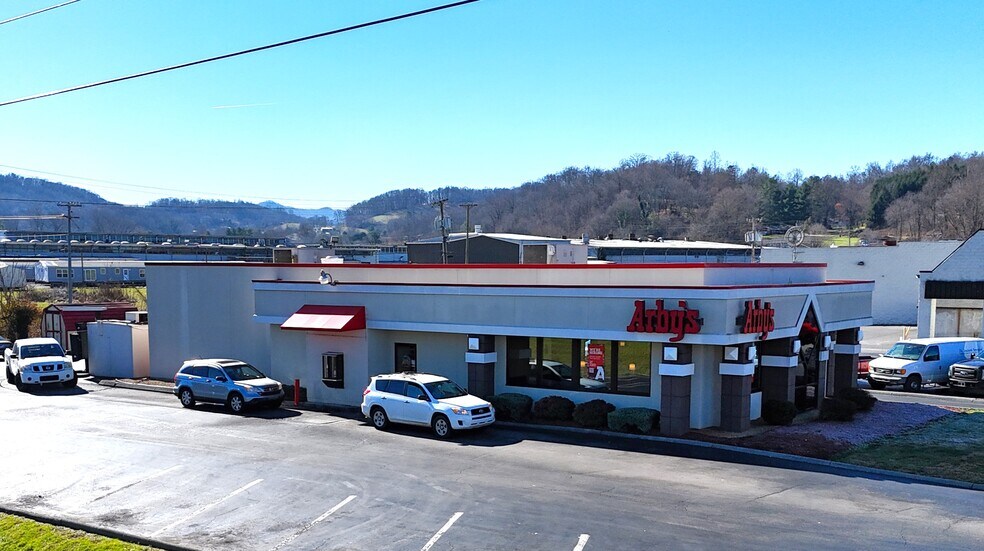 More Photos Of 1719 Highway 19 E, Elizabethton Fast Food For Sale