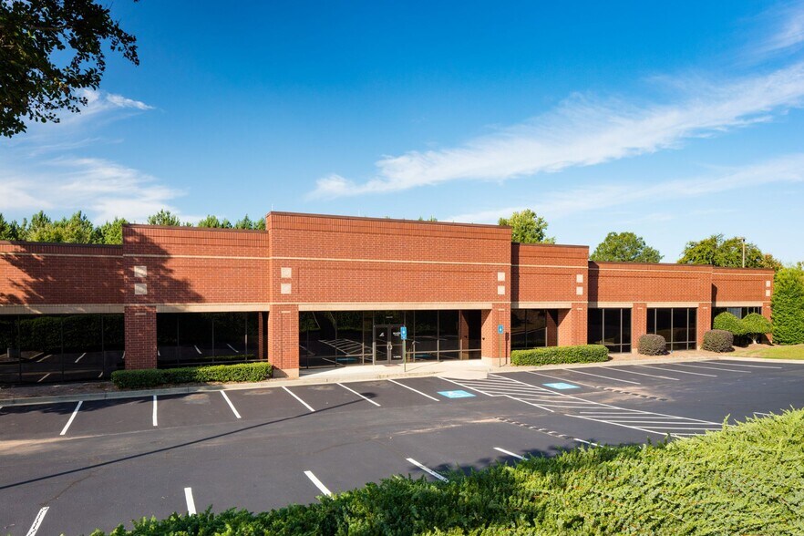 More Photos Of 6455 Shiloh Rd, Alpharetta Office For Sale