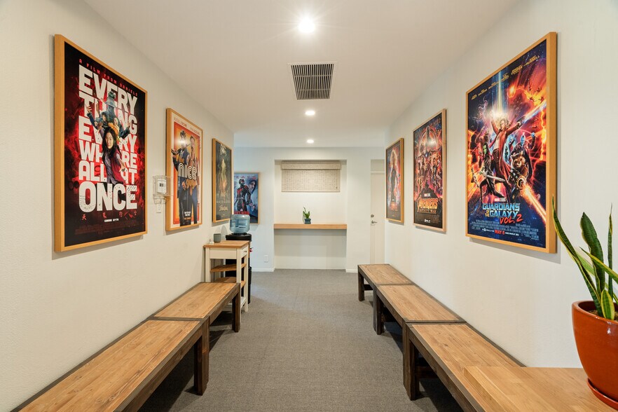 More Photos Of 588 N Larchmont Blvd, Los Angeles Office For Lease