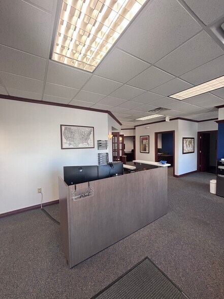 More Photos Of 1421 Union St, Lafayette Office For Sale