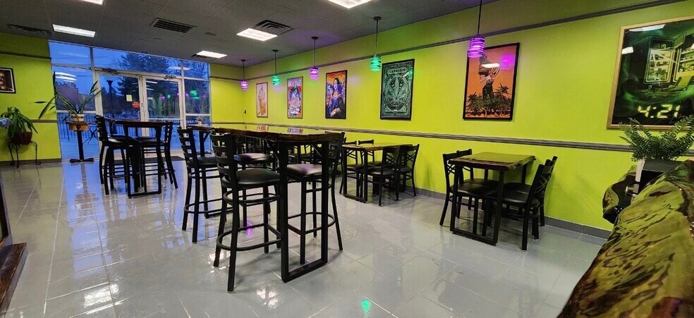 More Photos Of 4452 Commercial Dr, New Hartford Unknown For Lease