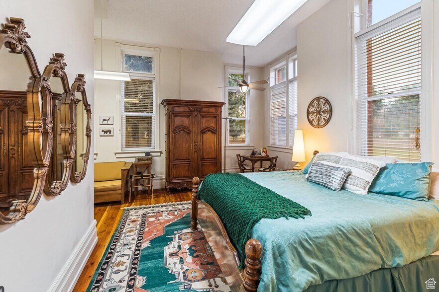 More Photos Of 21 Main St, Junction Specialty For Sale