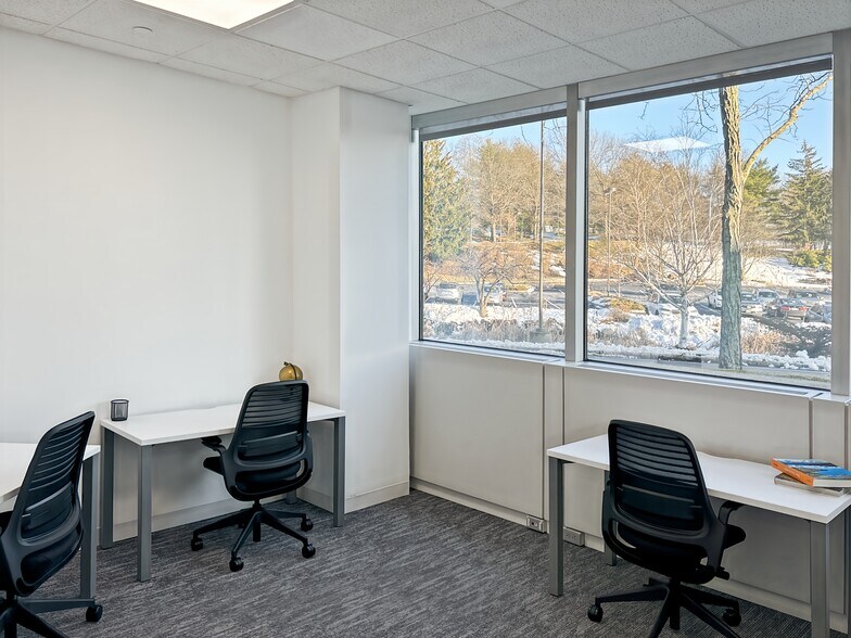 More Photos Of 1 Manhattanville Rd, Purchase Coworking Space