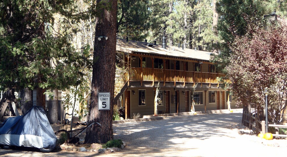 More Photos Of 42268 Moonridge Rd, Big Bear Lake Hospitality For Sale