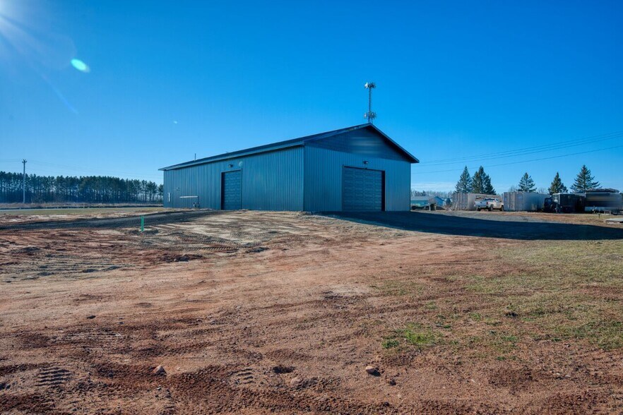 More Photos Of 126 Iron Dr, Chisholm Industrial For Sale