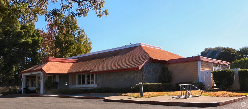 More Photos Of 909 Merchant St, Vacaville Restaurant For Lease