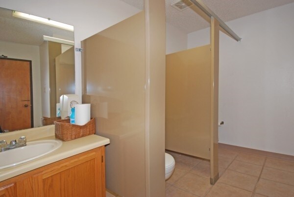 More Photos Of 5200 Paige Rd, The Colony Medical For Sale