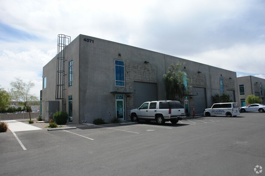 Primary Photo Of 4071 Silvestri Ln, Las Vegas Showroom For Sale
