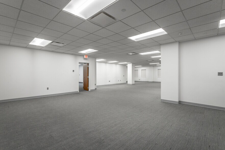 More Photos Of 811 Broad St, Chattanooga Medical For Lease