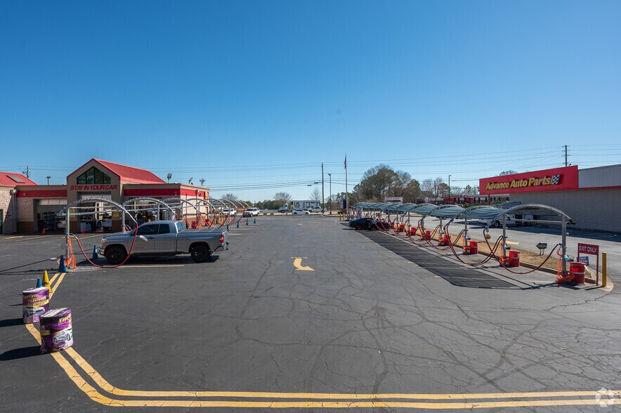 More Photos Of 812 Buford Dr, Lawrenceville Carwash For Sale