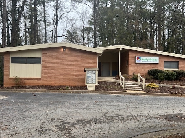 Primary Photo Of 910 N Hairston Rd, Stone Mountain Medical For Lease