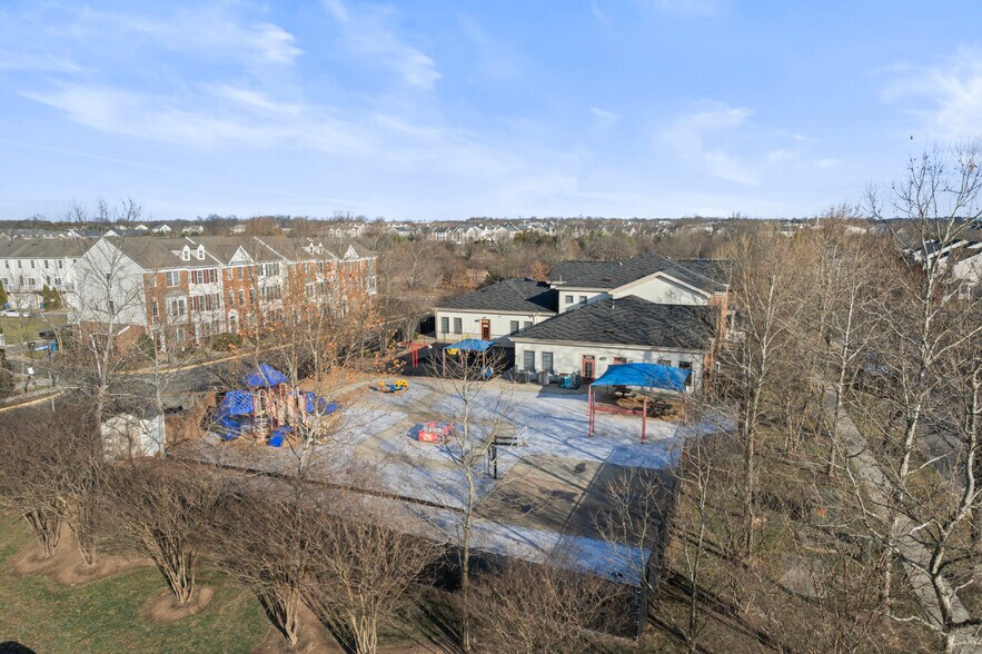 More Photos Of 42851 Smallwood Ter, Chantilly Daycare Center For Sale