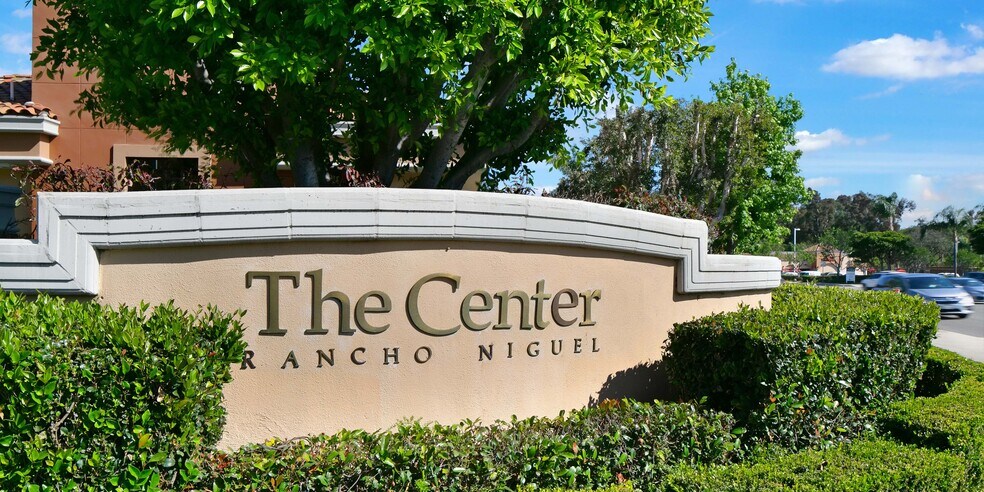 More Photos Of 28231-28301 Crown Valley Pky, Laguna Niguel Unknown For Lease