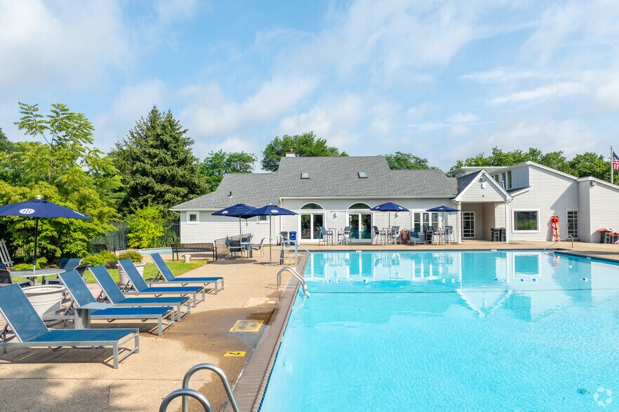 More Photos Of 9071 Mill Creek Rd, Levittown Apartments For Lease