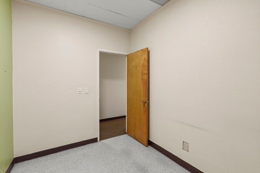 More Photos Of 455 Arkansas St, San Francisco Office For Lease