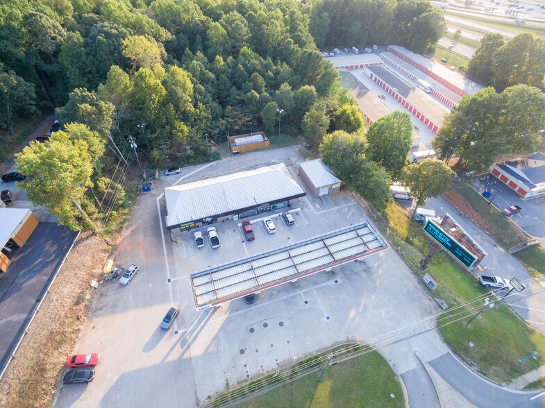 More Photos Of 3798 Buford Dr, Buford Service Station For Lease