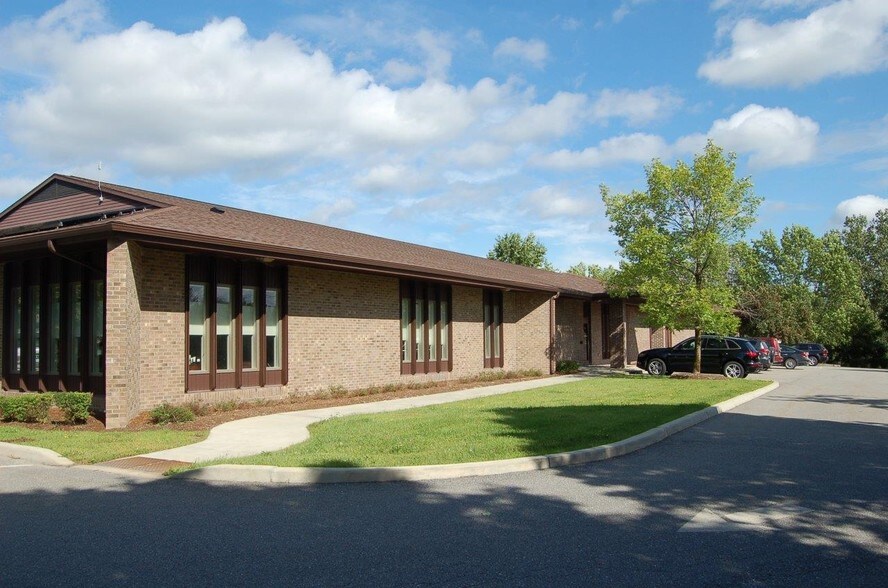More Photos Of 59 Rathe Rd, Colchester Office For Lease