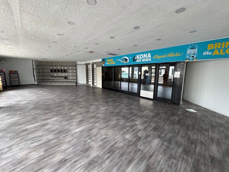 More Photos Of 2641 Manhattan Ave, Hermosa Beach General Retail For Sale
