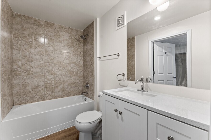 More Photos Of 2113 Ellsworth Blvd, Malta Multifamily For Sale