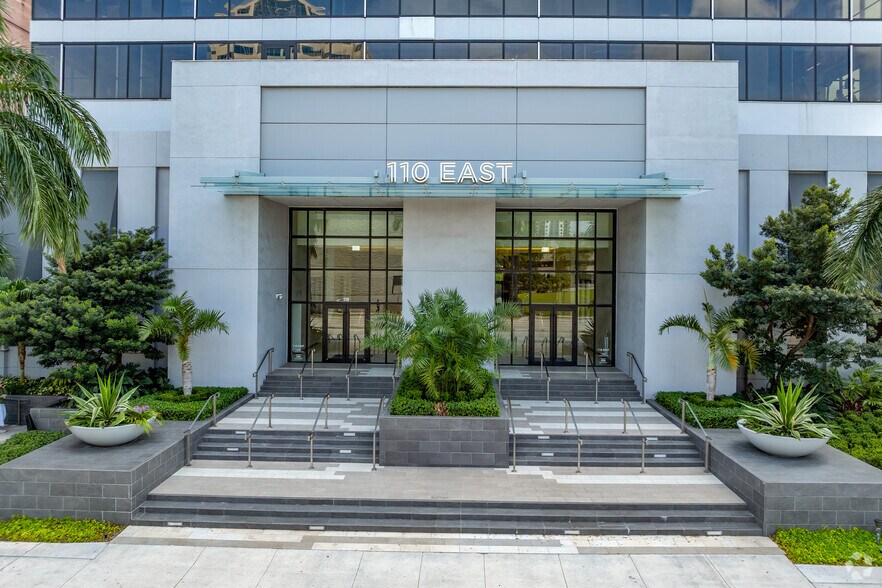 More Photos Of 110 E Broward Blvd, Fort Lauderdale Office Residential For Lease