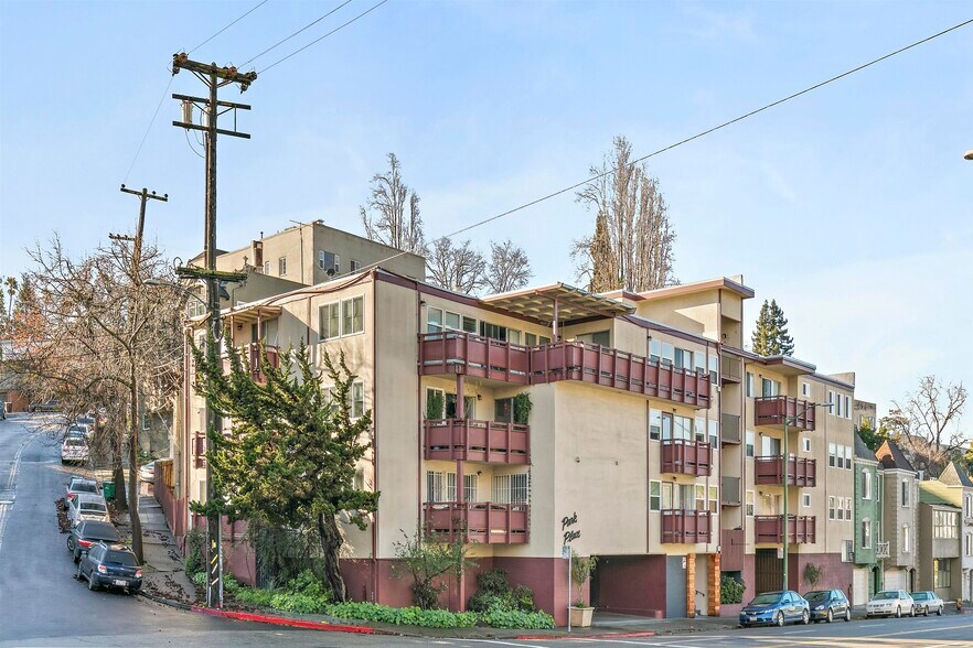 Primary Photo Of 2820 Park Blvd, Oakland Apartments For Sale