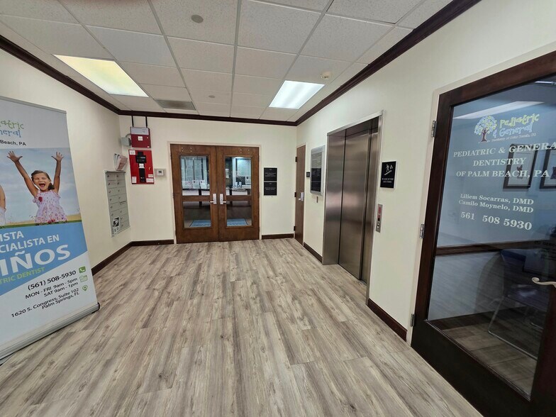 More Photos Of 1620 S Congress Ave, Palm Springs Medical For Lease