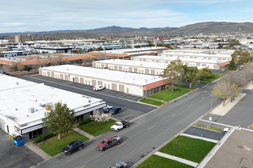 More Photos Of 360 Freeport Blvd, Sparks Warehouse For Lease