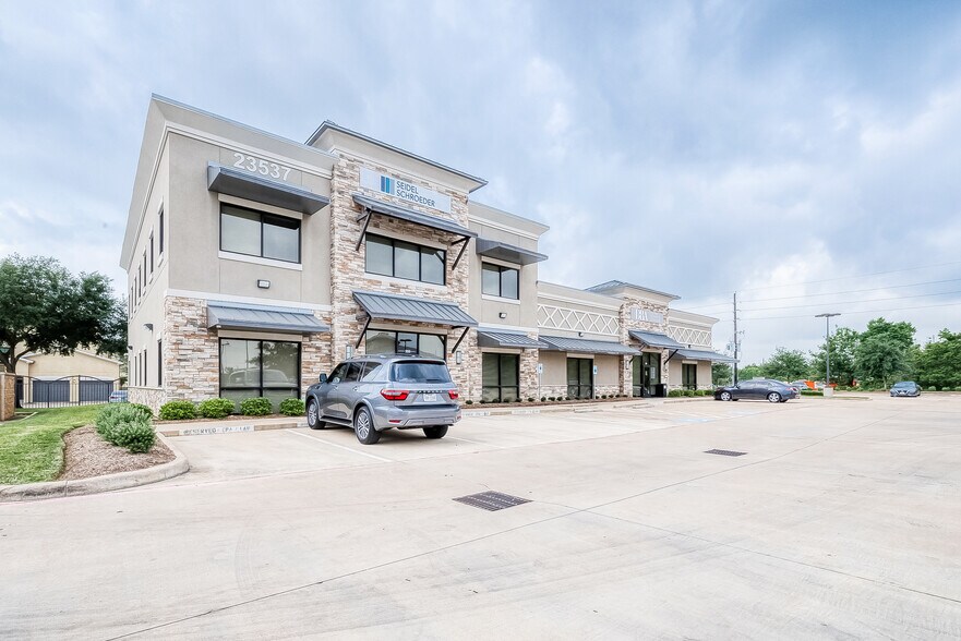 More Photos Of 23537 Kingsland Blvd, Katy Office For Sale