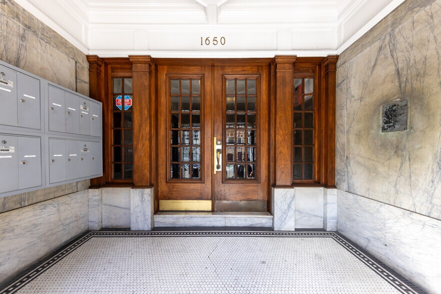 More Photos Of 1650 Clay St, San Francisco Apartments For Sale