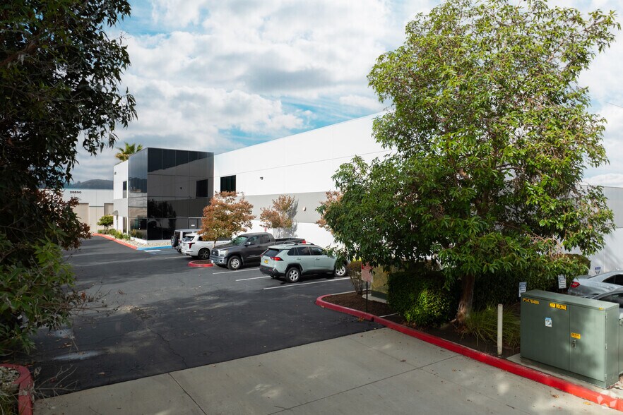 More Photos Of 41185 Raintree Ct, Murrieta Warehouse For Sale