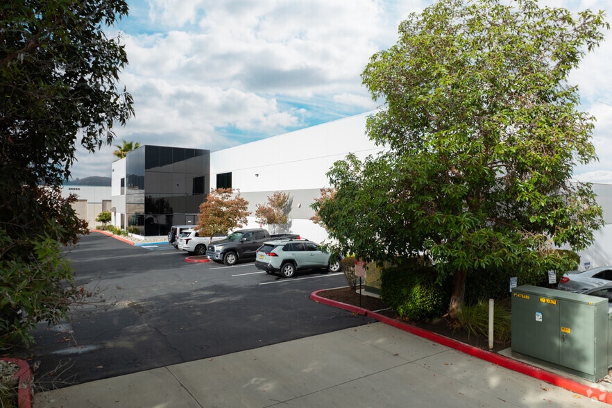 More Photos Of 41185 Raintree Ct, Murrieta Warehouse For Sale