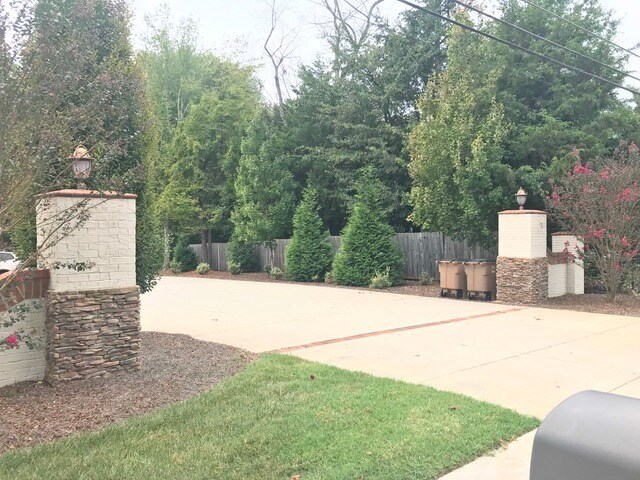 More Photos Of 3509 Old Battleground Rd, Greensboro Freestanding For Sale