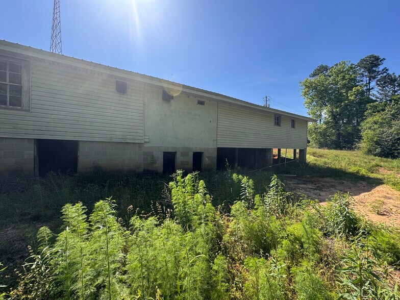 More Photos Of 21076 US Highway 45, Citronelle Manufacturing For Sale