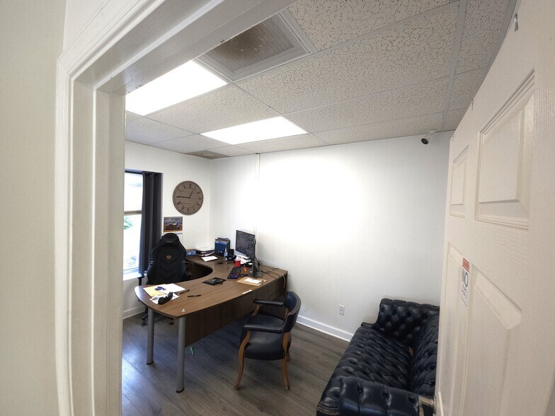 More Photos Of 771 Madison Rd, Culpeper Auto Dealership For Sale