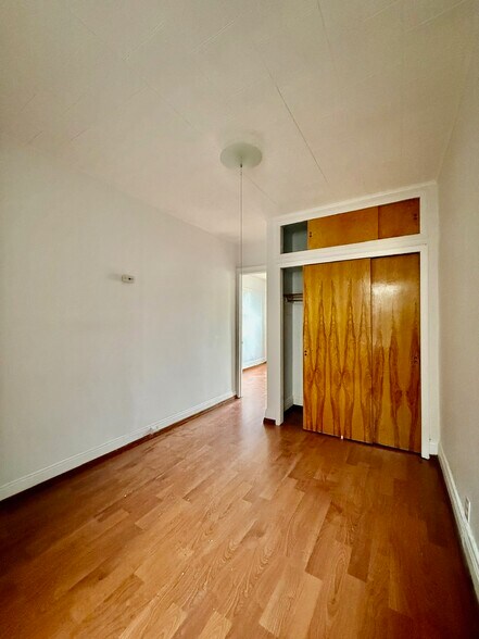 More Photos Of 2052 Gates Ave, Ridgewood Apartments For Sale