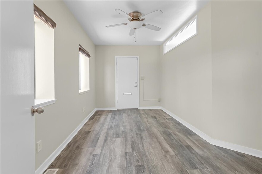 More Photos Of 182 El Dorado St, Monterey Medical For Sale