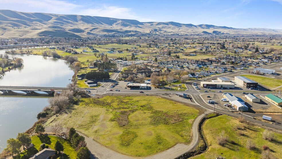 More Photos Of 310 Wine Country Rd, Prosser Land For Sale