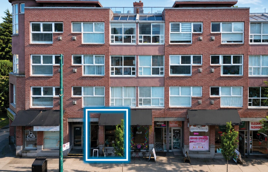 More Photos Of 2702-2716 W 4th Ave, Vancouver Storefront Retail Residential For Sale