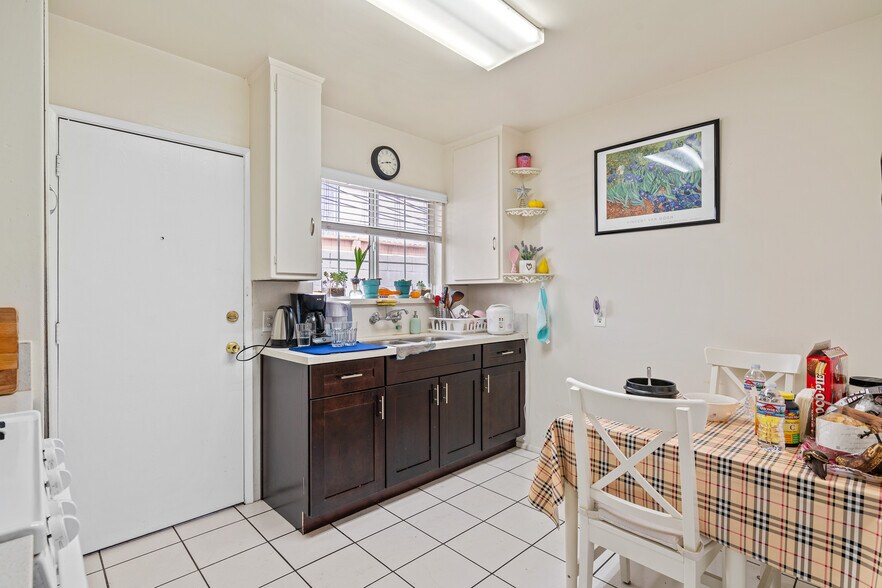 More Photos Of 6036-6038 Temple City Blvd, Temple City Apartments For Sale
