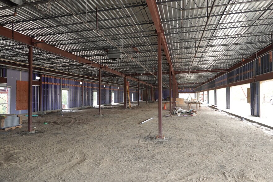 More Photos Of Middlesex Crossing, Valencia Land For Sale