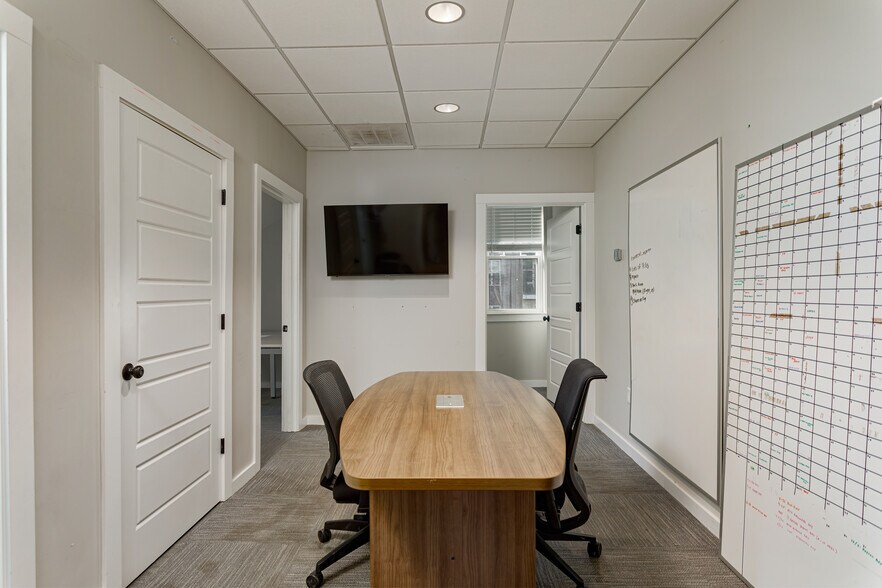 More Photos Of 807 Bradford Ave, Nashville Office For Lease